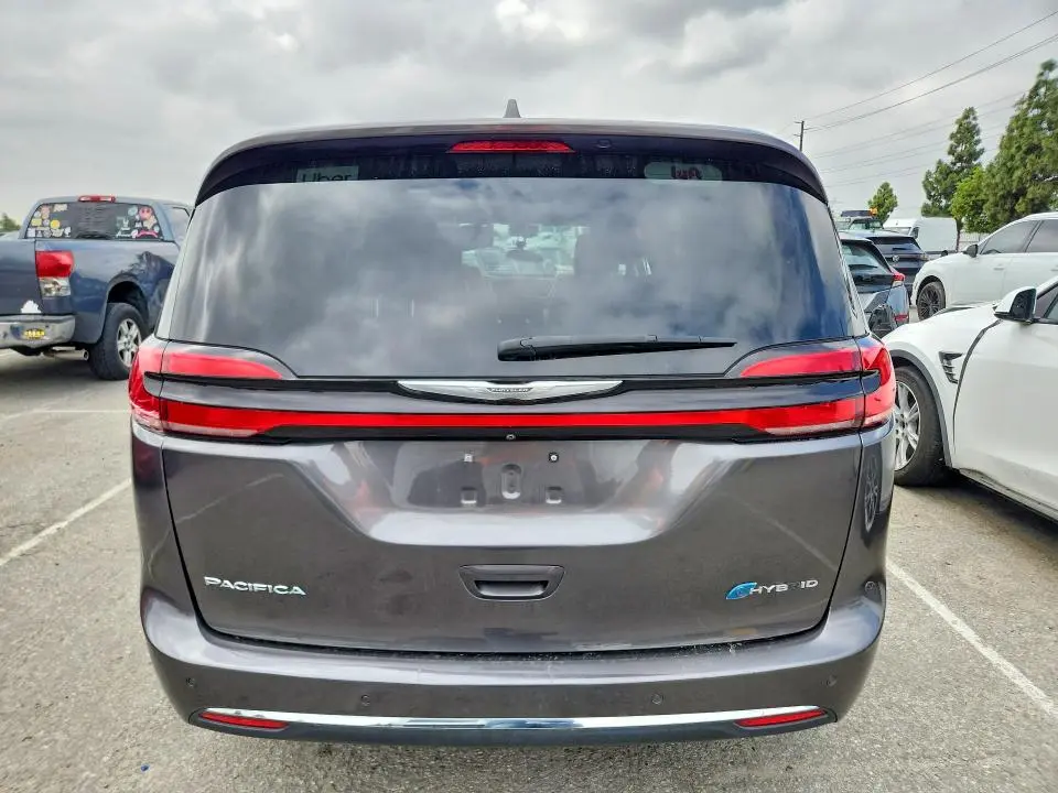 2022 CHRYSLER PACIFICA HYBRID TOURING L  