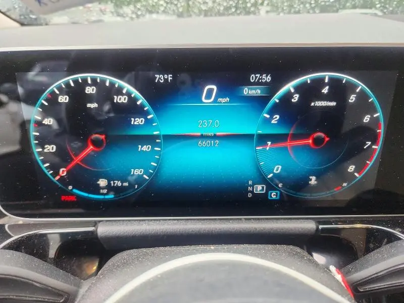 2021 MERCEDES-BENZ GLA 250 4MATIC  