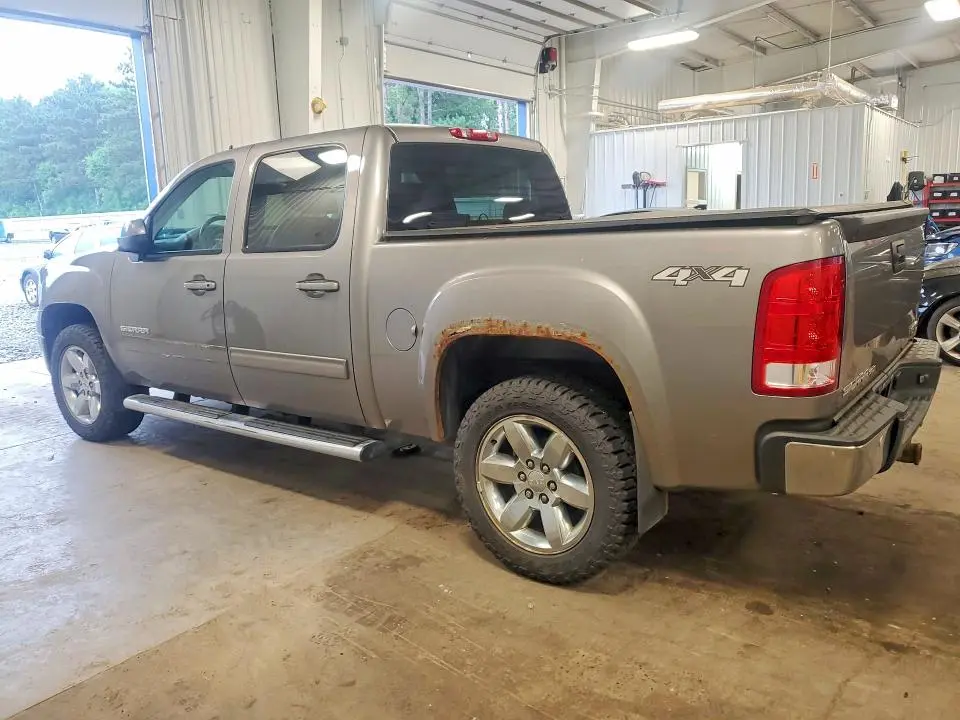 2013 GMC SIERRA K1500 SLT  