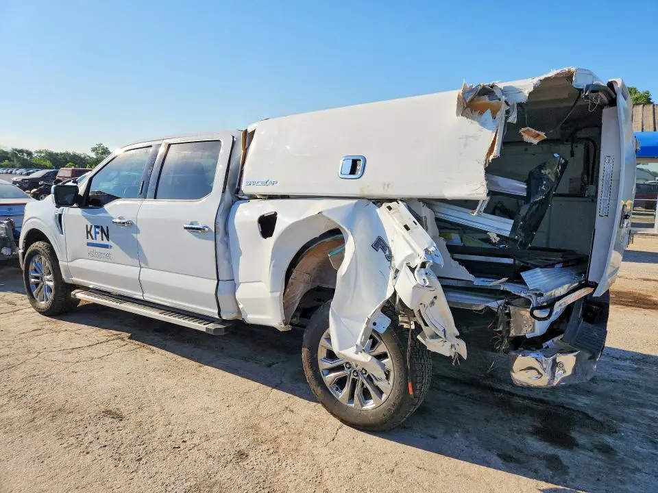 2024 FORD F150 XLT  