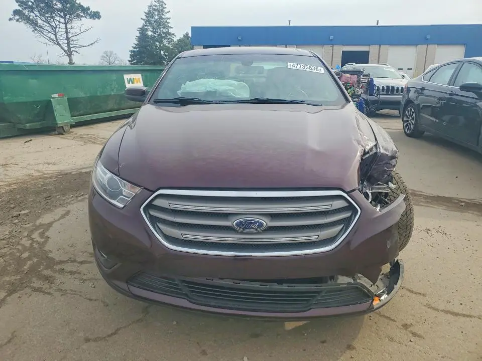 2018 FORD TAURUS SEL  