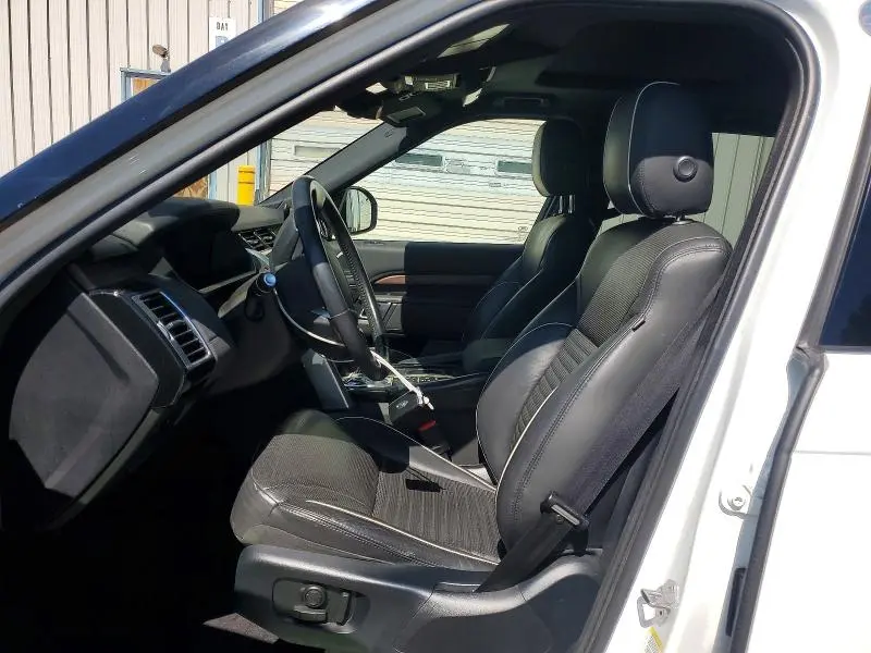 2019 LAND ROVER DISCOVERY HSE  