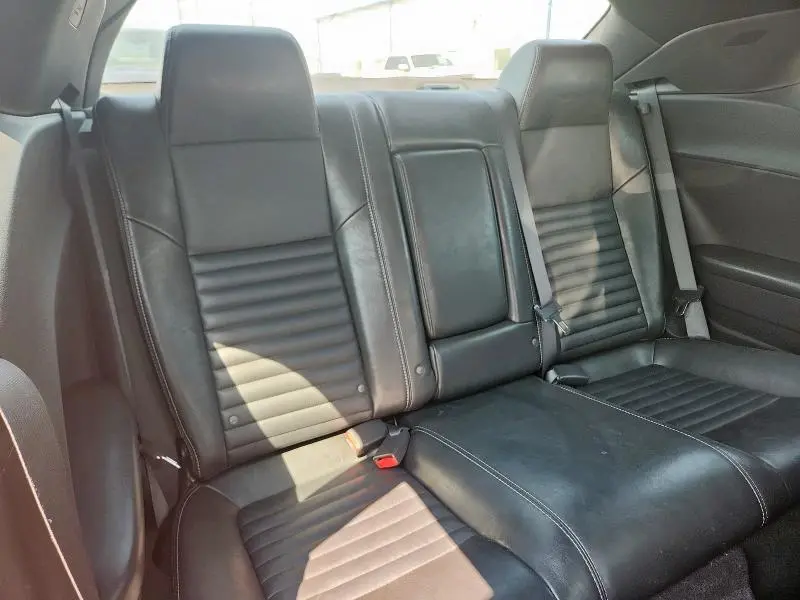 2010 DODGE CHALLENGER SE  