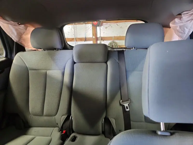 2010 HYUNDAI SANTA FE GLS  