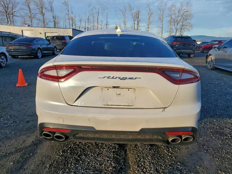 2018 KIA STINGER GT1  