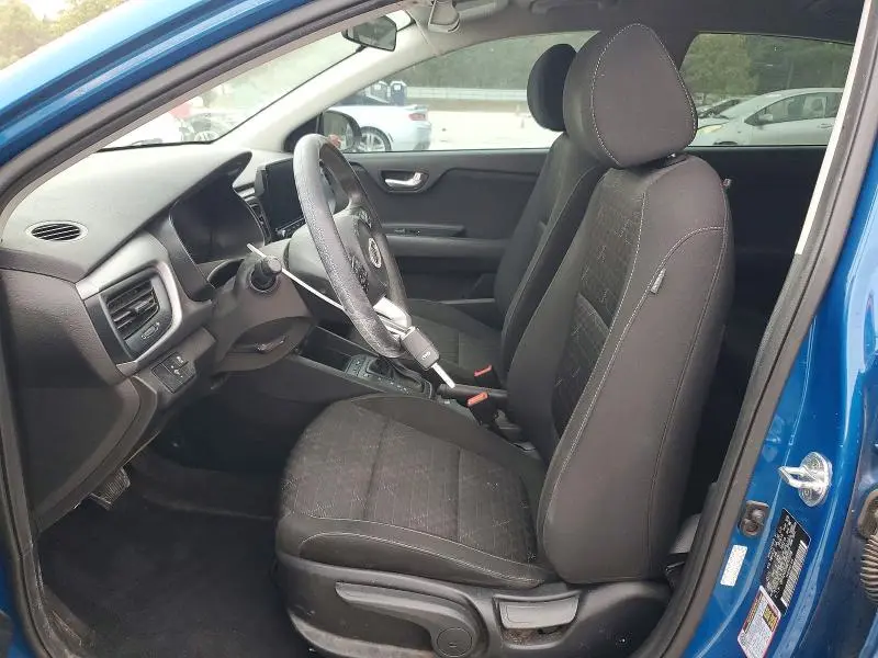 2021 KIA RIO LX  