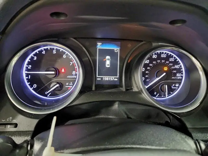 2018 TOYOTA CAMRY LE  