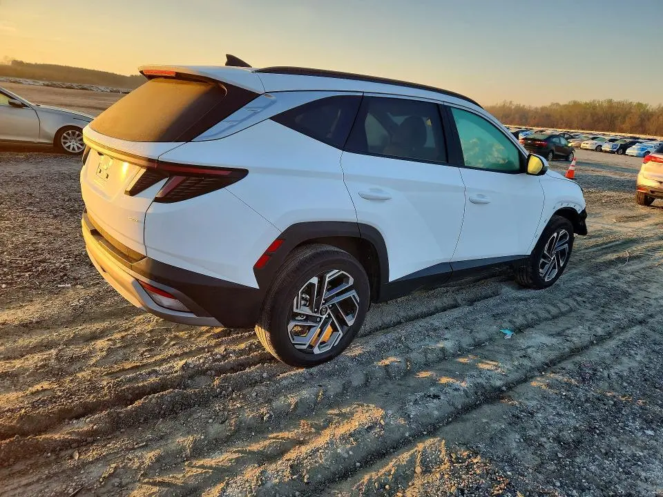 2025 HYUNDAI TUCSON   