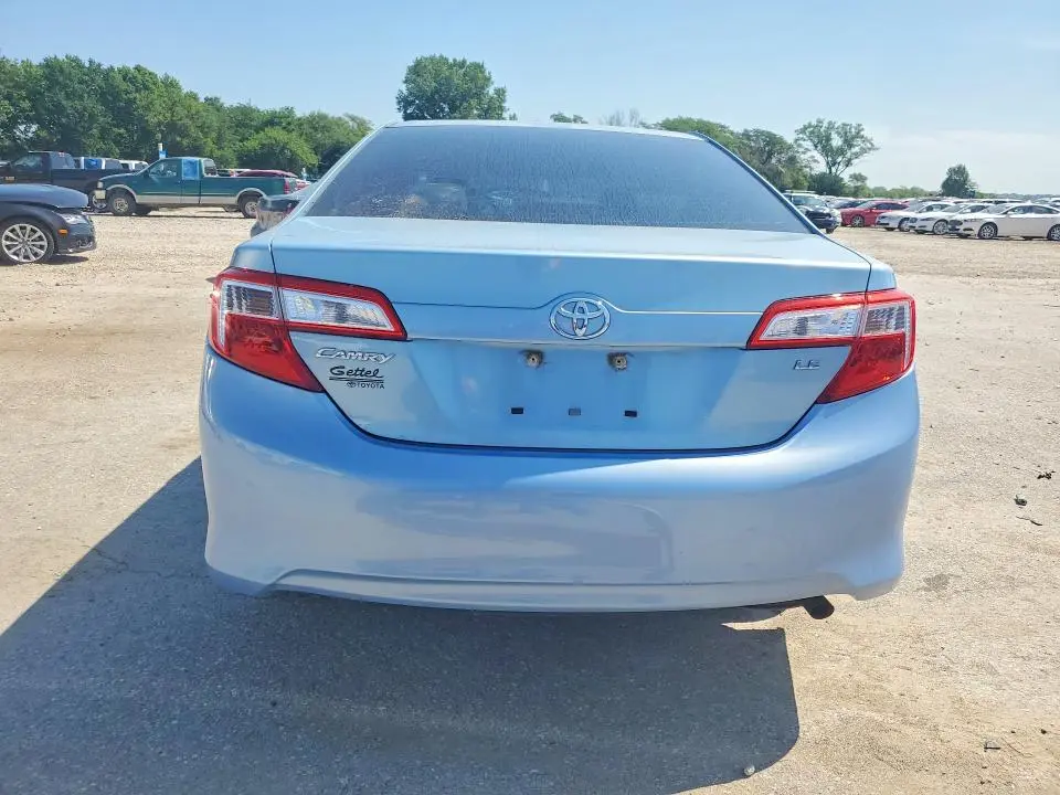 2012 TOYOTA CAMRY LE  