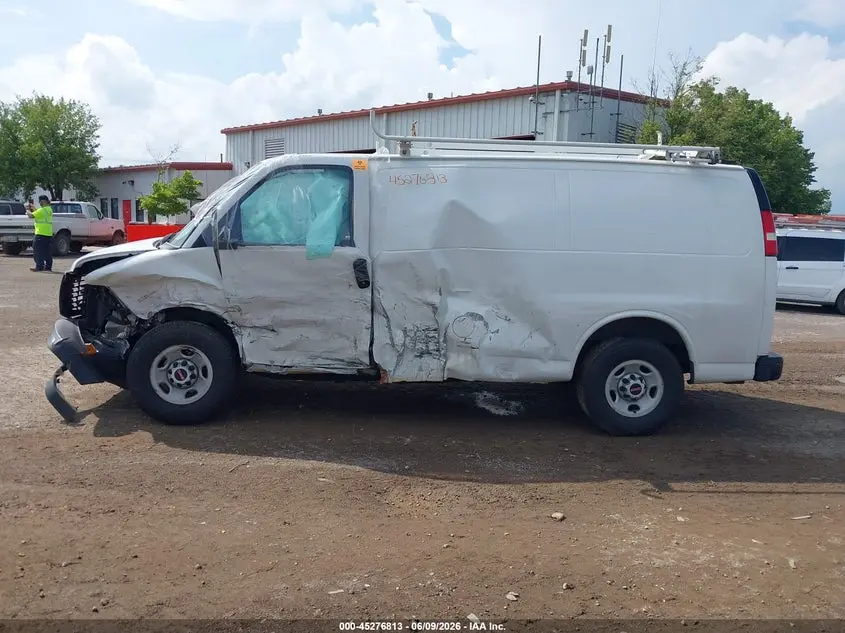 2017 GMC SAVANA 2500 WORK VAN