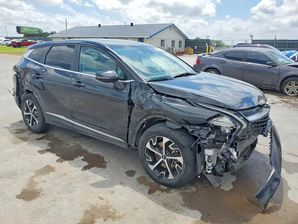 2023 KIA SPORTAGE   