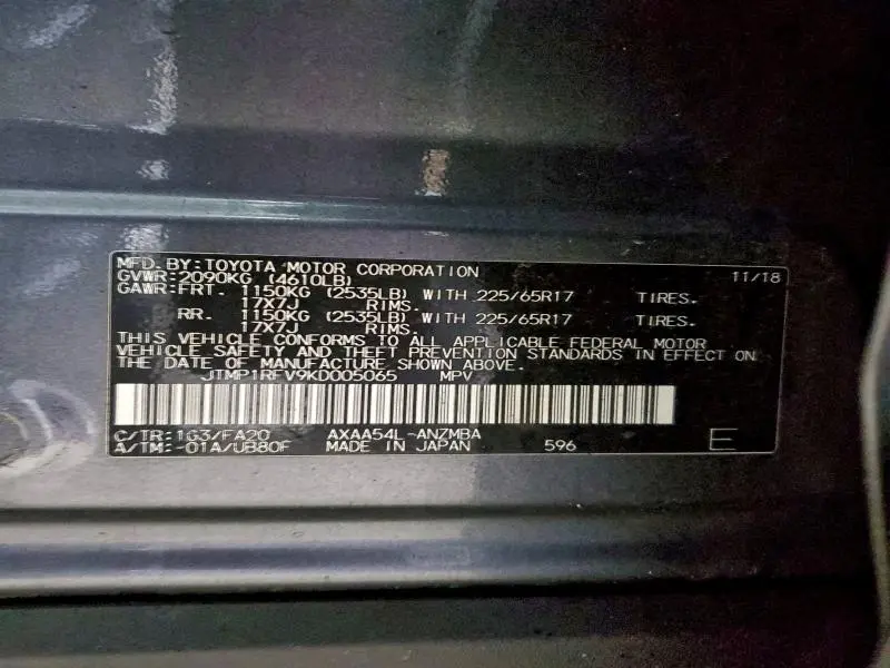 2019 TOYOTA RAV4 XLE  