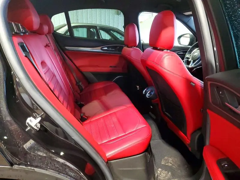 2018 ALFA ROMEO STELVIO TI SPORT  