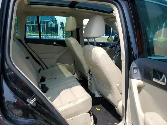 2015 VOLKSWAGEN TIGUAN S  