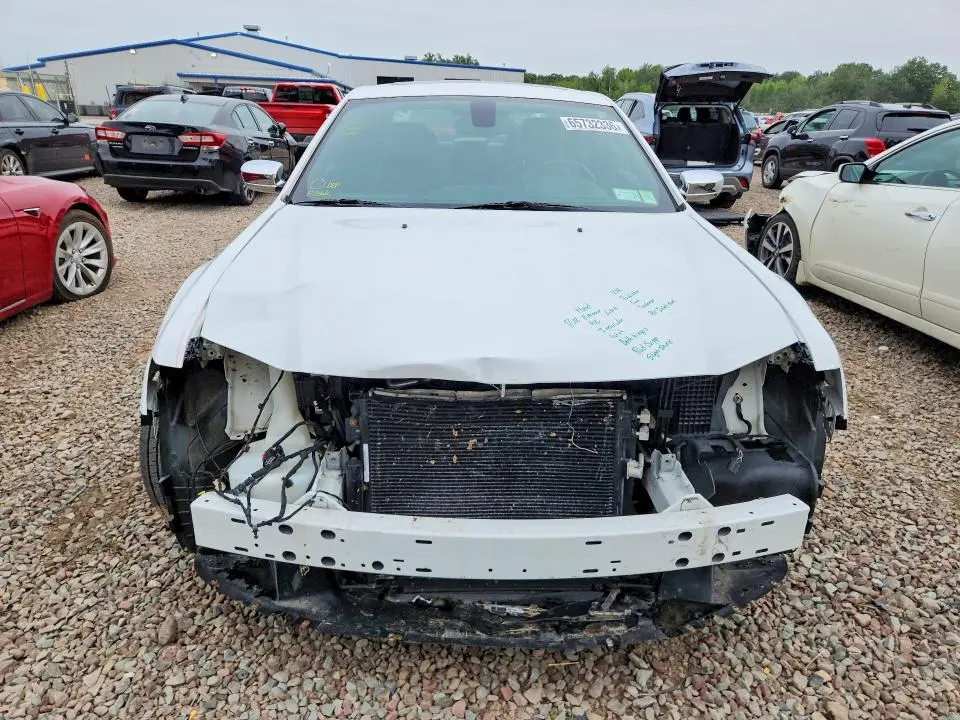 2018 CHRYSLER 300 LIMITED  
