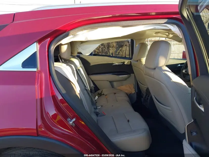 2019 CADILLAC XT4 PREMIUM LUXURY