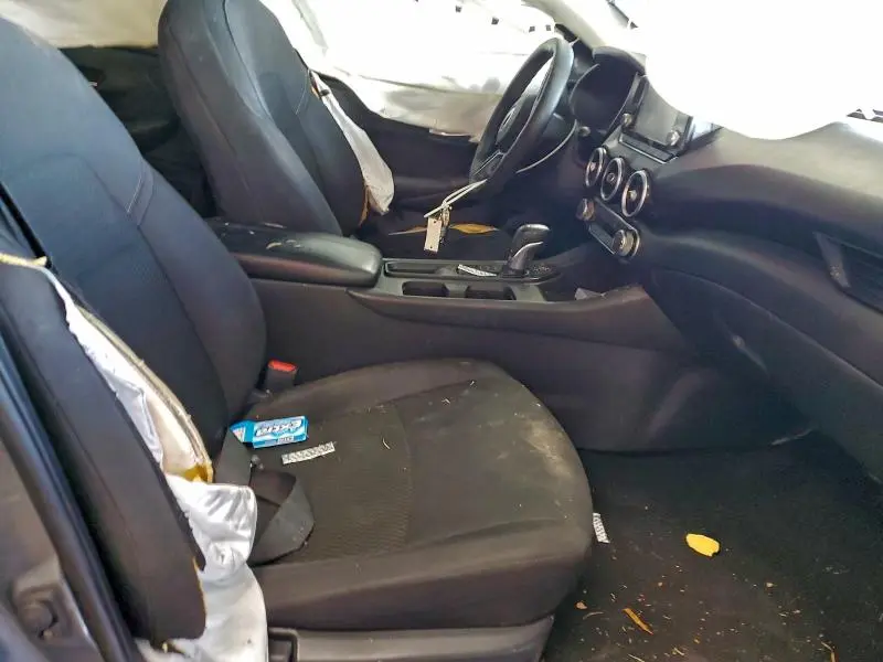 2022 NISSAN SENTRA S  