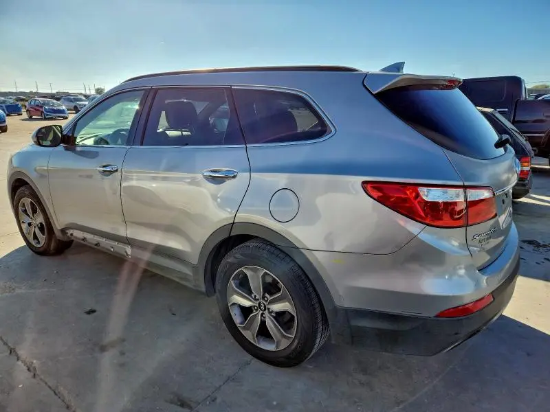 2016 HYUNDAI SANTA FE SE  