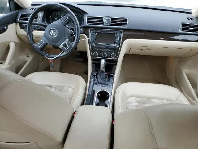 2015 VOLKSWAGEN PASSAT SEL  