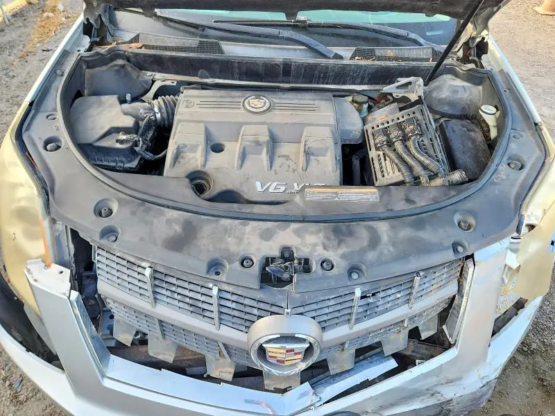 2011 CADILLAC SRX   