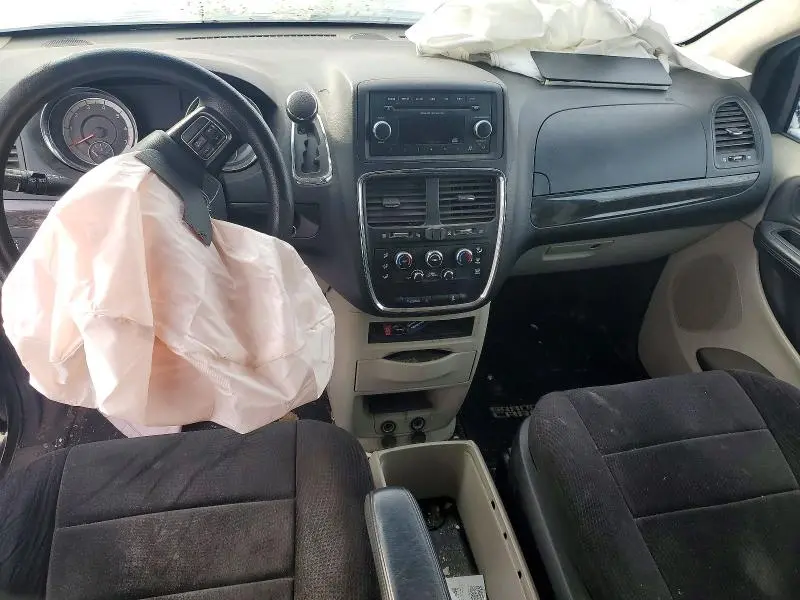 2014 DODGE GRAND CARAVAN SE  