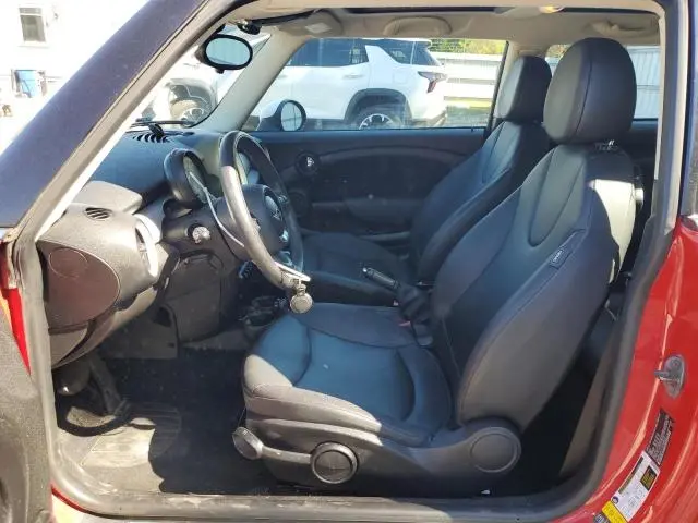 2013 MINI COOPER   