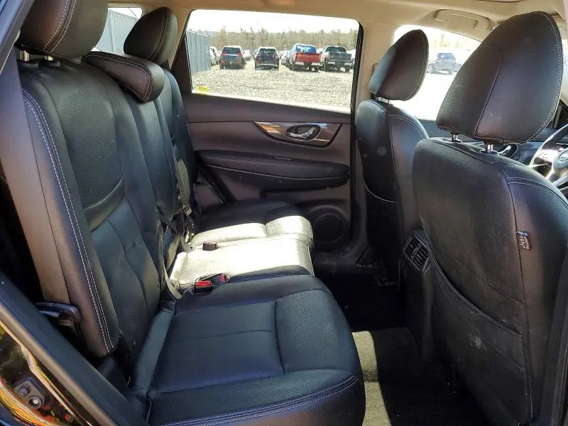 2019 NISSAN ROGUE S  