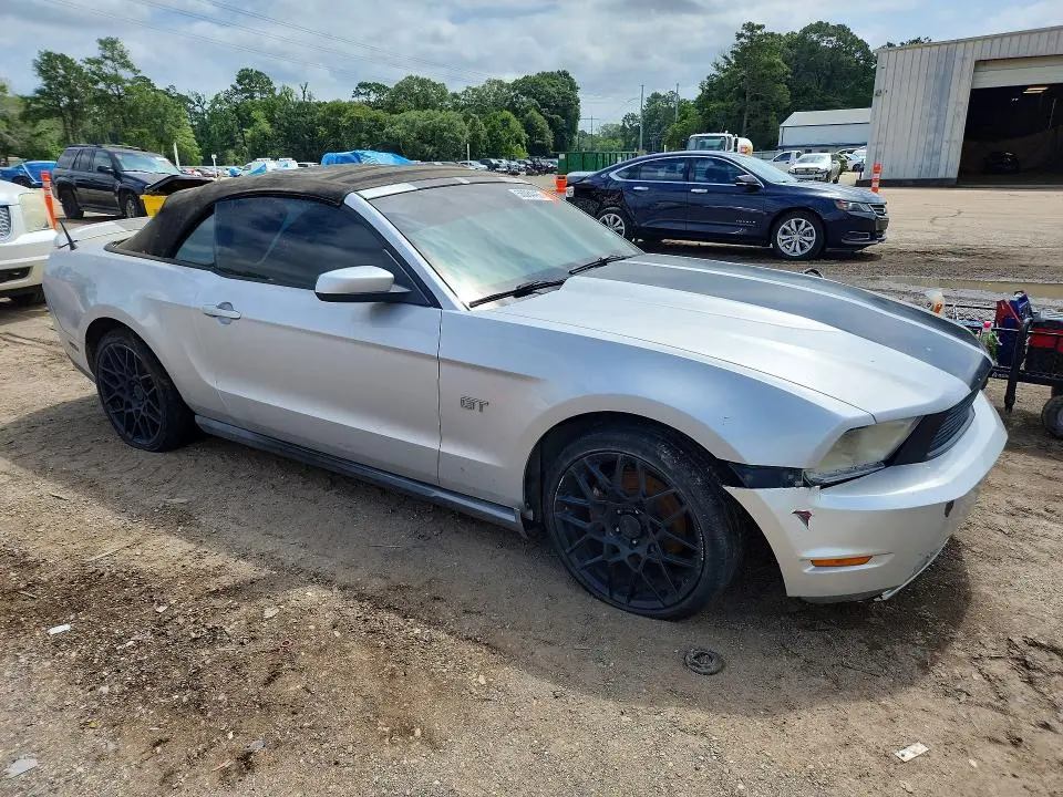 2010 FORD MUSTANG GT  