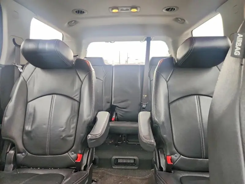 2016 GMC ACADIA SLT-1  