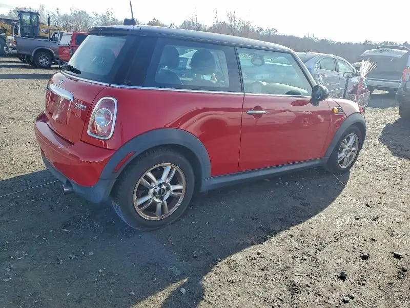 2013 MINI COOPER   