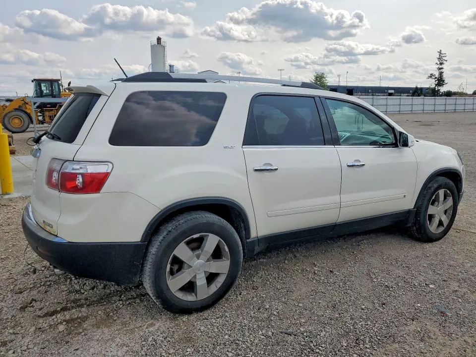 2010 GMC ACADIA SLT-1  