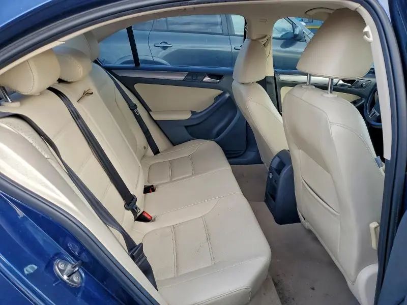 2013 VOLKSWAGEN JETTA TDI  