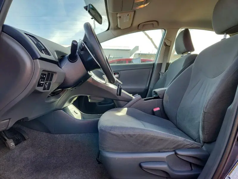 2010 TOYOTA PRIUS II  