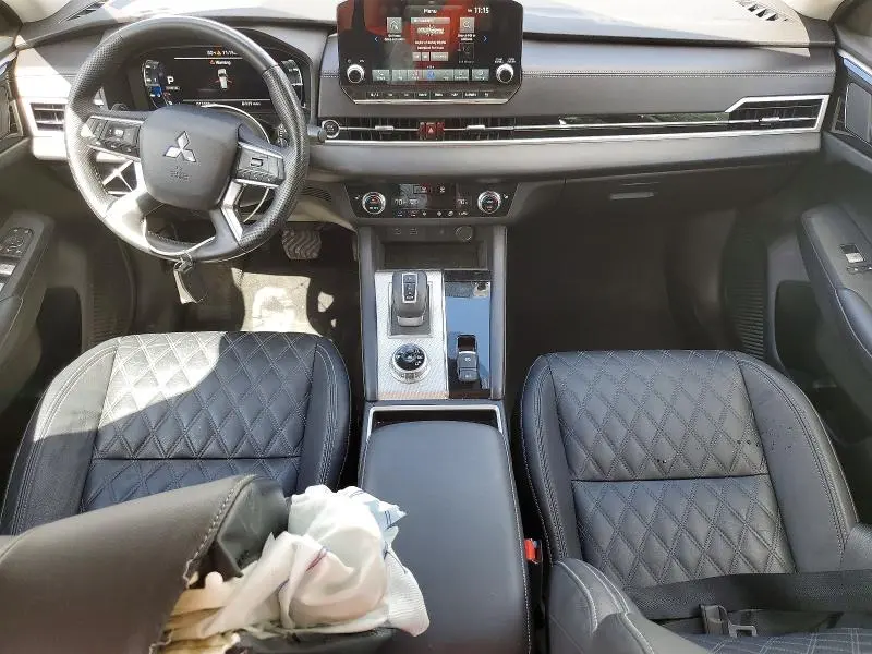 2023 MITSUBISHI OUTLANDER SEL  