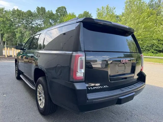 2018 GMC YUKON XL K1500 SLT  