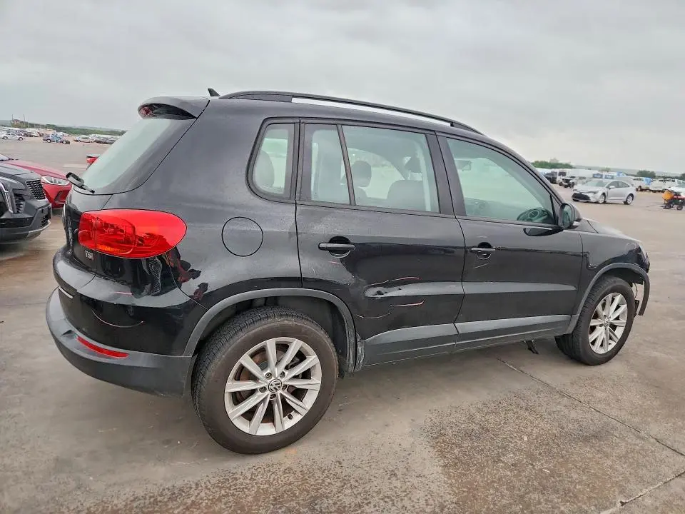 2017 VOLKSWAGEN TIGUAN S  