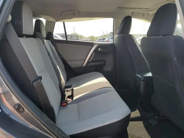 2017 TOYOTA RAV4 HV LE  