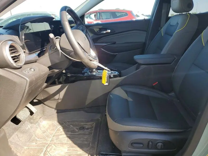 2025 CHEVROLET TRAX ACTIV  