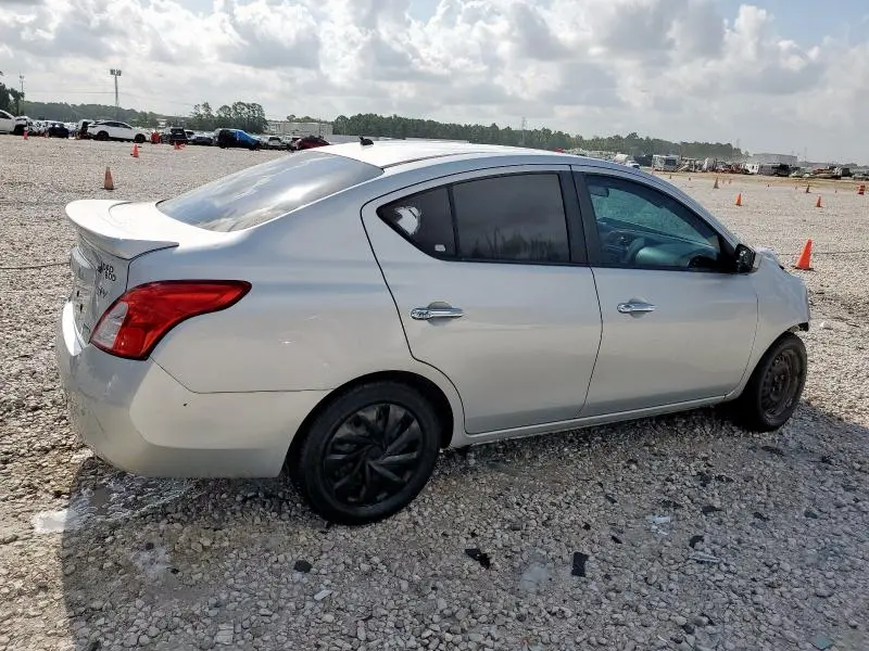 2015 NISSAN VERSA S  