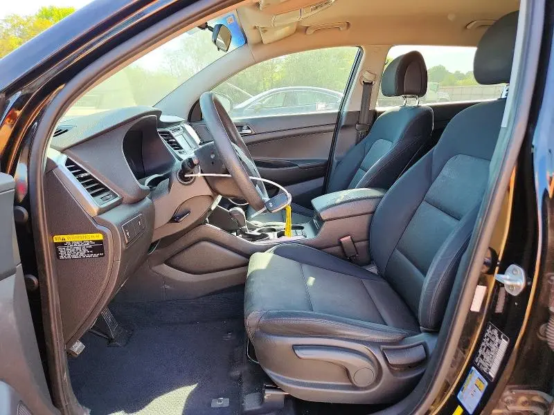 2016 HYUNDAI TUSCON   