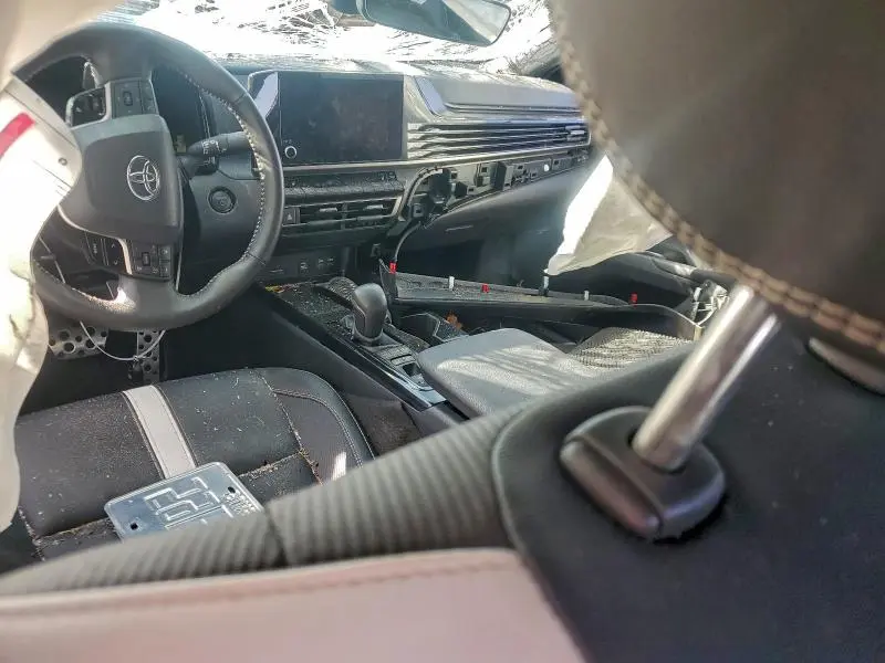 2025 TOYOTA CAMRY XSE  