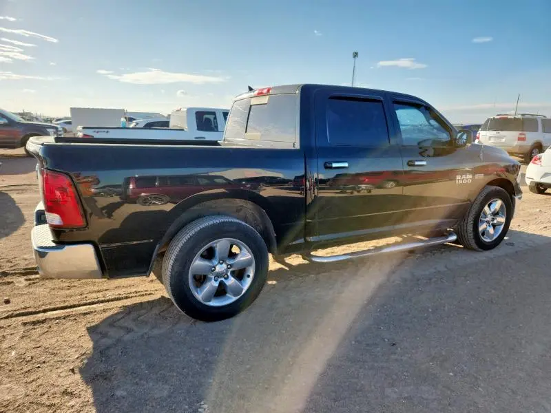 2013 RAM 1500 SLT  