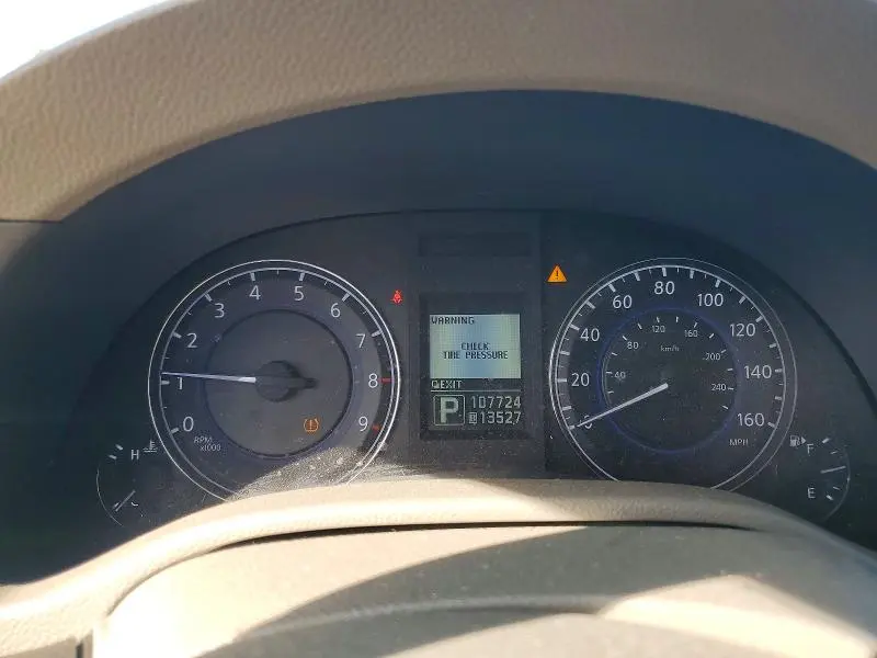 2012 INFINITI G37 BASE  