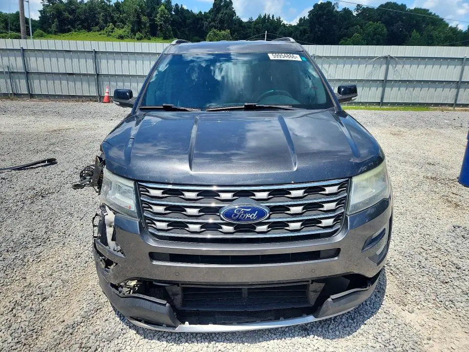 2017 FORD EXPLORER XLT  