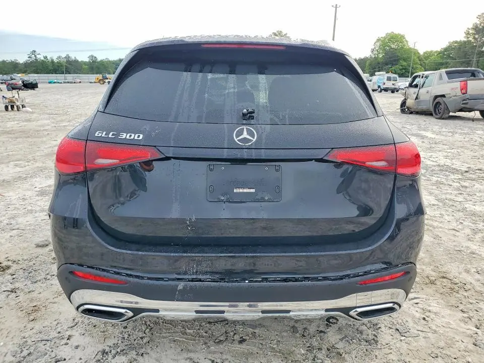 2024 MERCEDES-BENZ GLC 300  