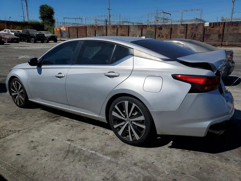 2020 NISSAN ALTIMA SR  