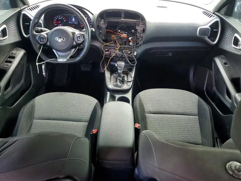 2020 KIA SOUL GT-LINE  