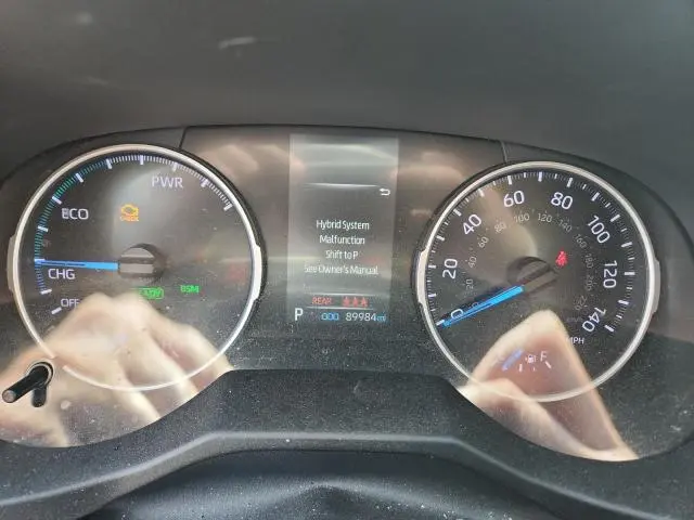 2022 TOYOTA RAV4 SE  