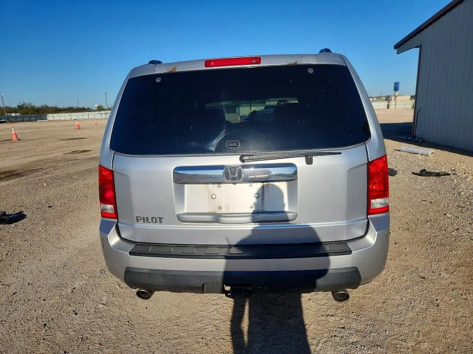 2011 HONDA PILOT EXL  