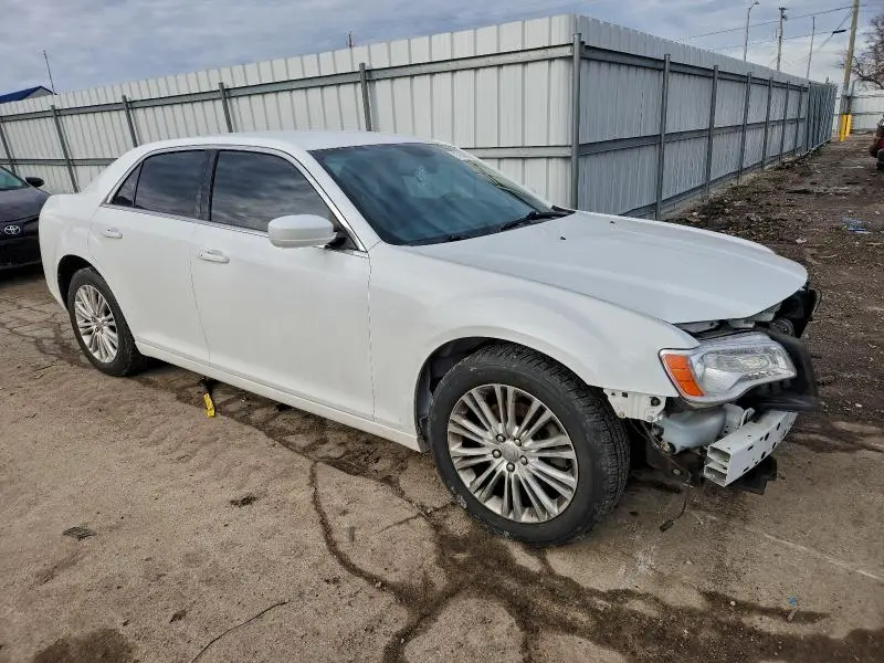 2014 CHRYSLER 300   